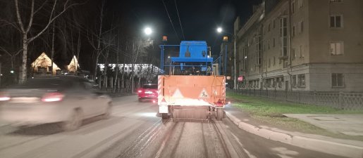 Уборка улиц и дорог спецтехникой и дорожными уборочными машинами стоимость услуг и где заказать - Вологда