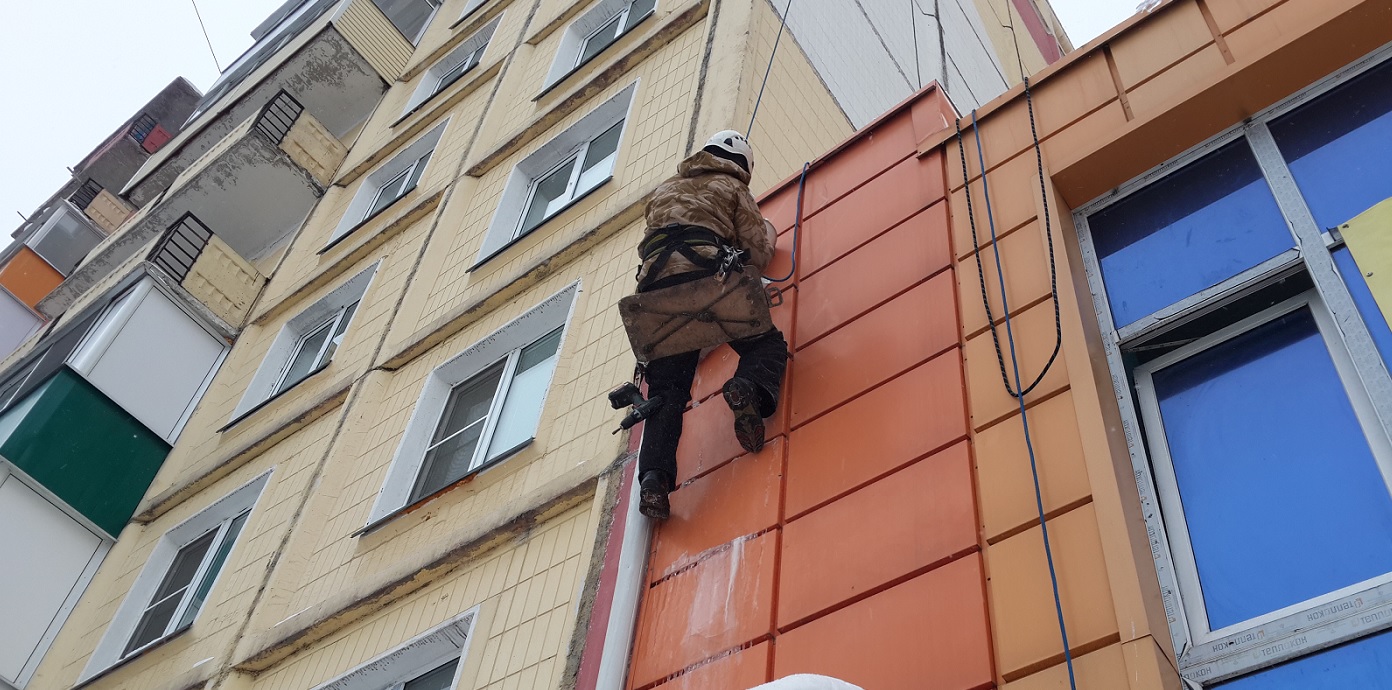 Услуги промышленных альпинистов для высотных работ в Вологодской области